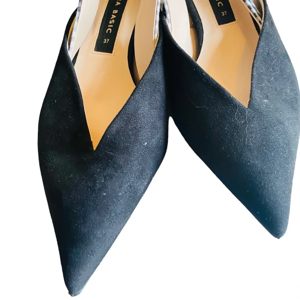 Zara Black Pointed Slingback Heels with Black-and-White Gingham Strap - Picture 6 of 8